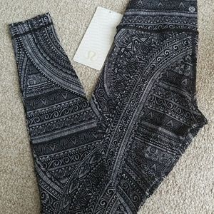 Wunder Under HR tight